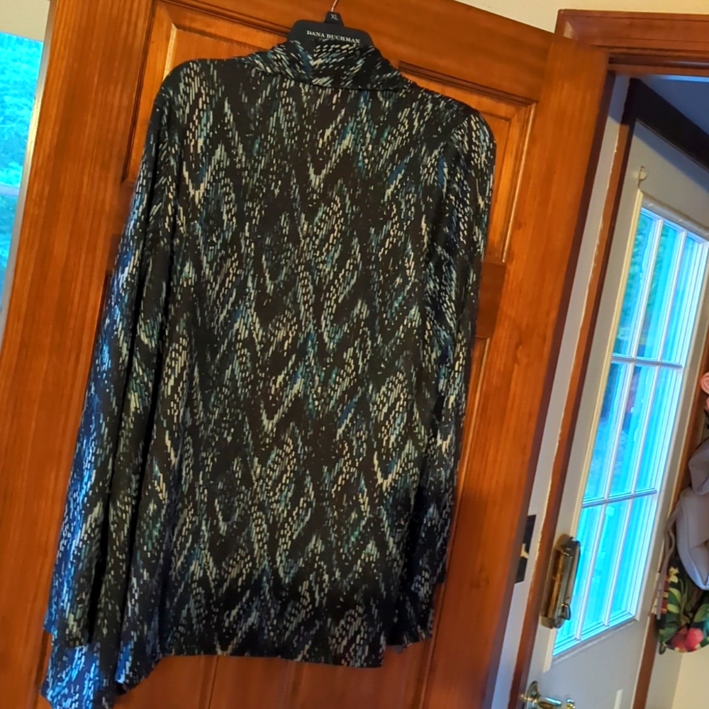 Dana Buchman open front top